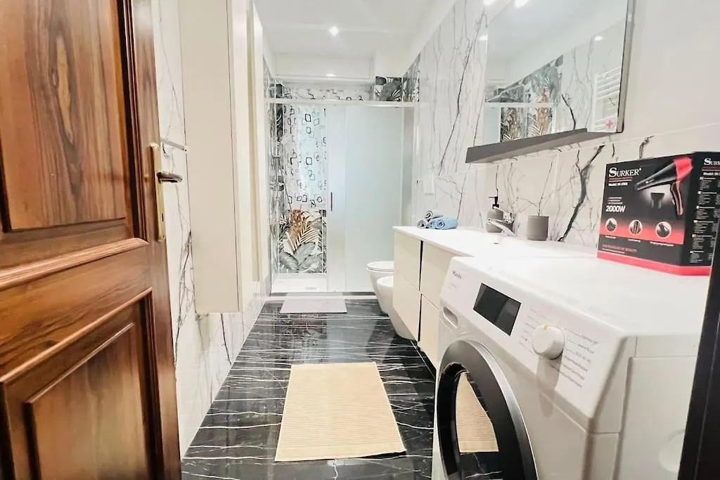New And Elegant Apartment On The Navigli Netflix E Disney Milano