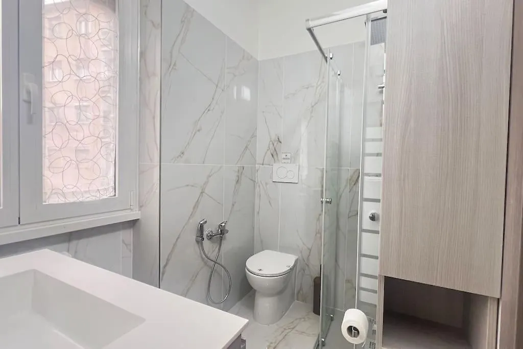 New And Elegant Apartment On The Navigli Netflix E Disney Milan
