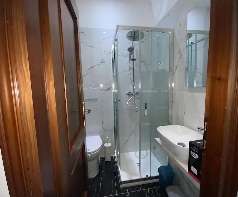 New And Elegant Apartment On The Navigli Netflix E Disney Milan 0*,  Italy