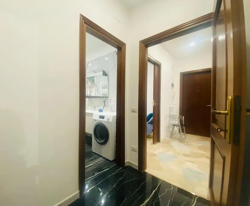 New And Elegant Apartment On The Navigli Netflix E Disney Milan Italy