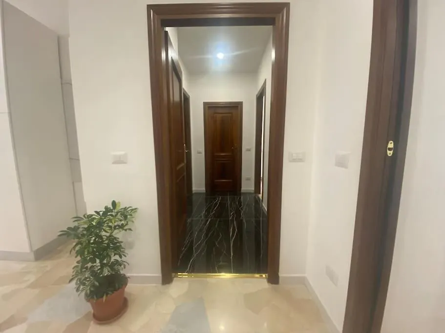 New And Elegant Apartment On The Navigli Netflix E Disney Milan