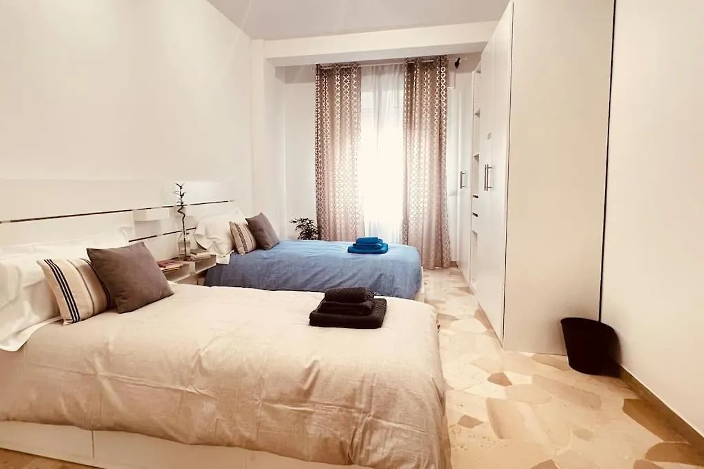 New And Elegant Apartment On The Navigli Netflix E Disney Milan 0*,