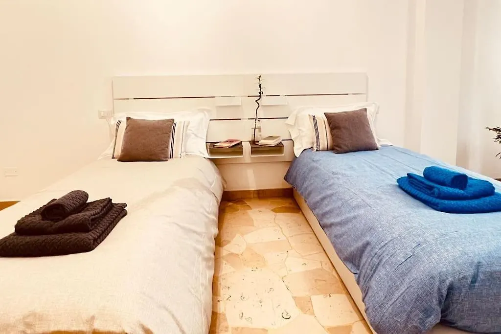 New And Elegant Apartment On The Navigli Netflix E Disney Milan