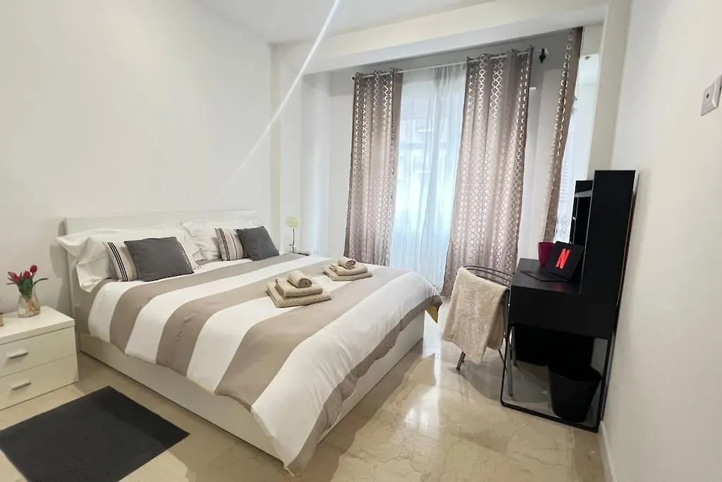 New And Elegant Apartment On The Navigli Netflix E Disney Milan